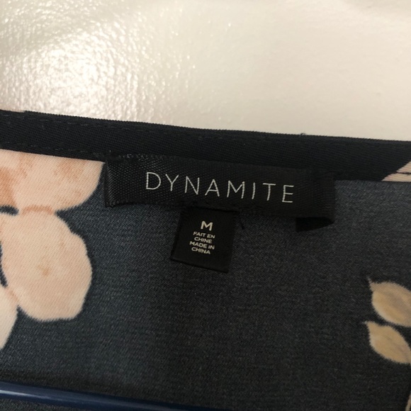 Dynamite floral crop top with tied waist - Picture 2 of 6